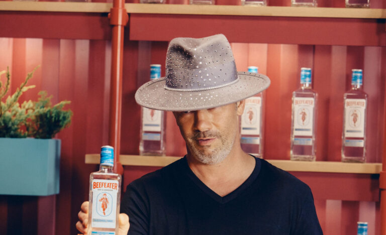 Beefeater revela que Jay Kay buscava gim sem álcool em ‘Virtual Insanity’