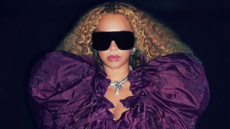 Beyoncé e Blue Ivy surpreendem em show de Jay-Z em Nova York