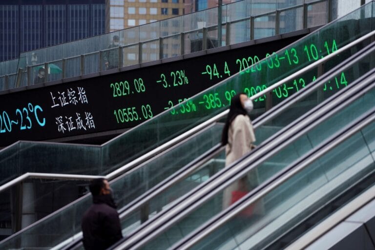 Bolsas Asiáticas Fecham Mistas com Dados da China e Alta em Nova York