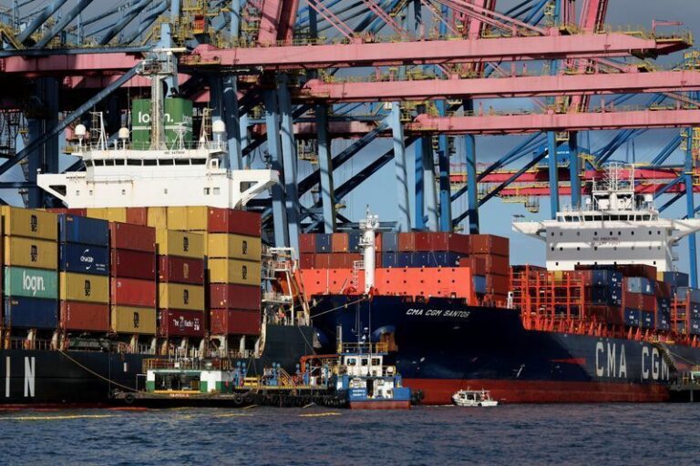 Brasil critica nova tarifa dos EUA como arbitrária e injustificada