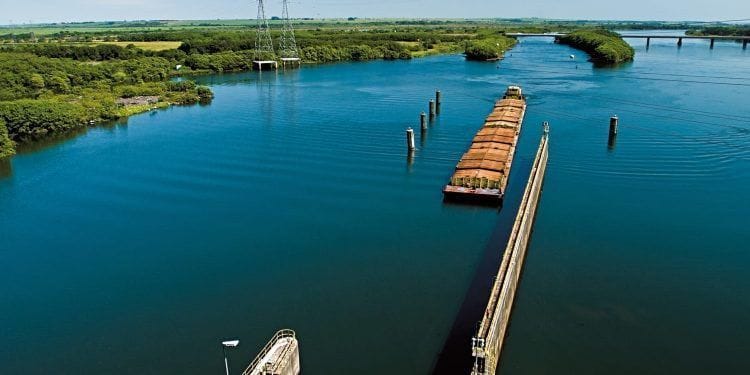 Brasil e Paraguai se reúnem em julho para discutir hidrovia do Rio Paraguai