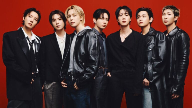BTS Lança Clipe de ‘Normal’ e Convida Fãs a Refletir Além dos Holofotes