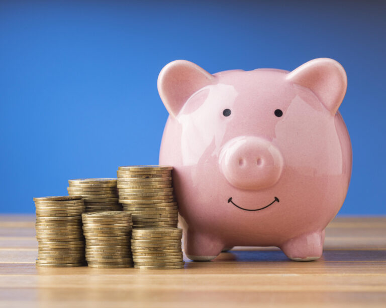 Compare onde investir R$ 62 milhões: poupança, Tesouro ou CDB