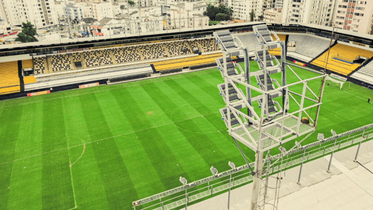 Criciúma e Vila Nova se enfrentam hoje pela Série B do Campeonato Brasileiro