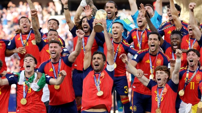 Espanha conquista título mundial e estabelece recorde defensivo inédito
