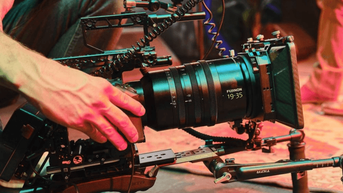 Fujifilm apresenta lente de cinema com alto alcance por R$ 27 mil