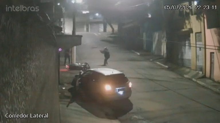 Homem é baleado após atropelar suspeito de assalto em SP