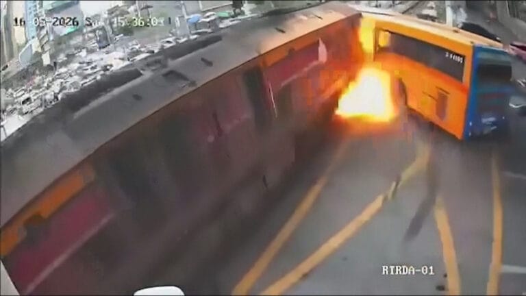 Incêndio em pub de Bangkok resulta em pelo menos 27 mortes