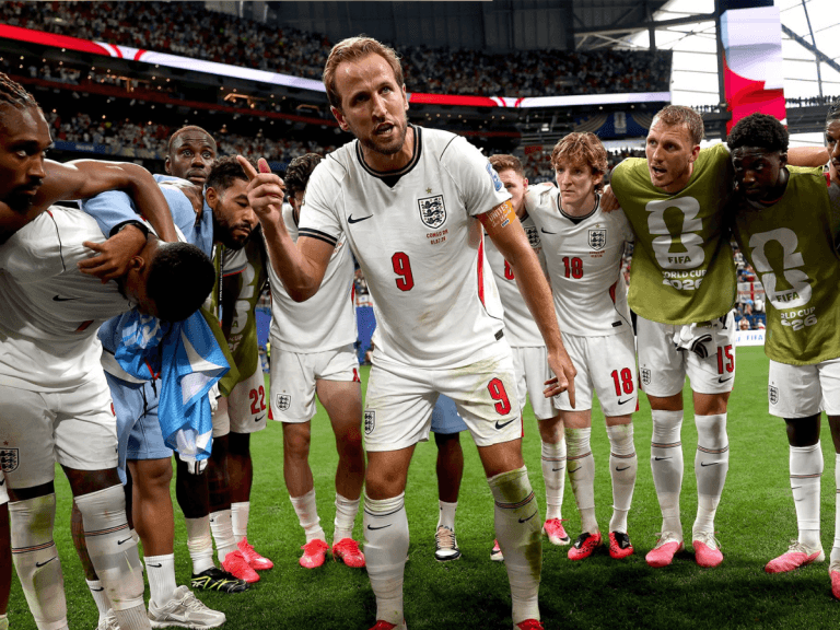 Inglaterra se prepara para jogo contra o México na Copa do Mundo; uso de viagra é debatido
