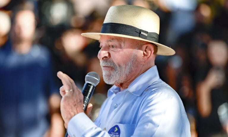 Janja critica ataques sobre gastos em viagens como misoginia pura