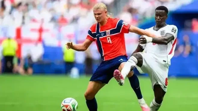 Jude Bellingham brilha e leva Inglaterra à semifinal da Copa do Mundo de 2026