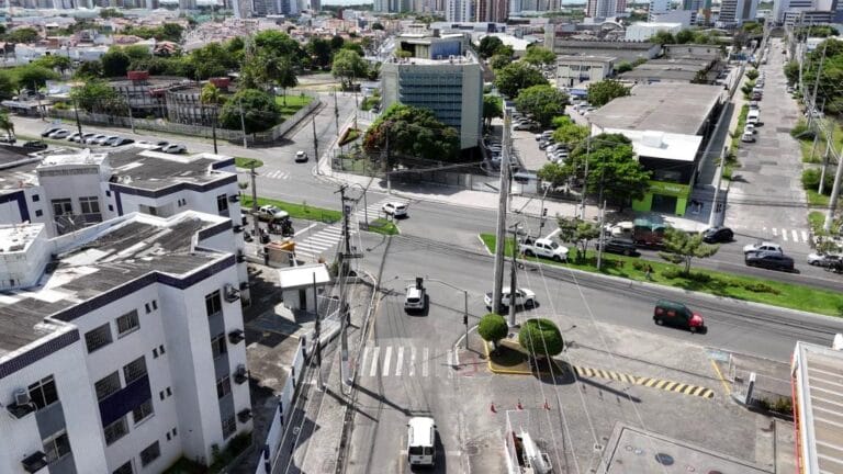 Mudanças no trânsito da Av. Adélia Franco para testes em semáforos neste fim de semana