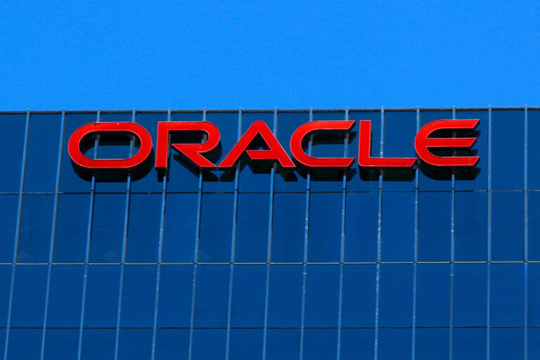 Oracle assina contrato de quase US$ 7 bi para unificar licenças do Pentágono