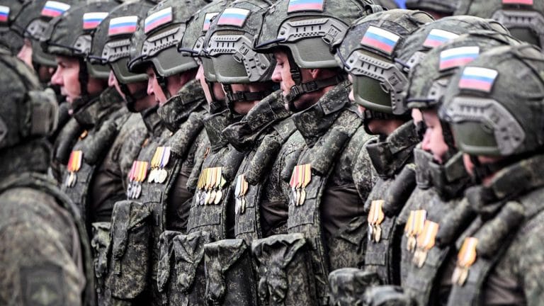Peruanos atraídos por promessas de emprego se juntam ao exército russo na Ucrânia