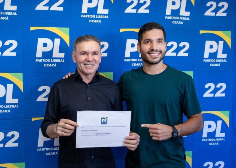PL oficializa Alcides Fernandes ao Senado e anuncia apoio a Ciro
