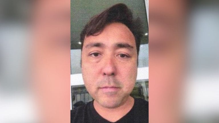 Polícia Federal prende secretária por ligação com PCC; empresário está foragido