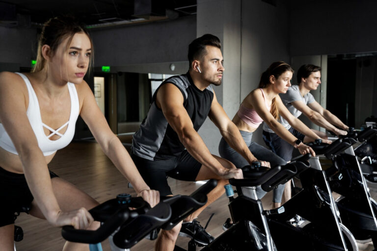 Prática de exercícios salta 51% no Brasil em três anos
