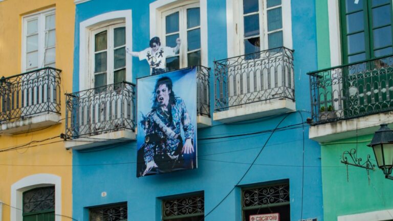 Prédio de clipe do Michael Jackson no Pelourinho pode fechar suas portas