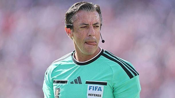 Raphael Claus e a polêmica envolvendo expulsão de Balogun na Copa do Mundo 2026