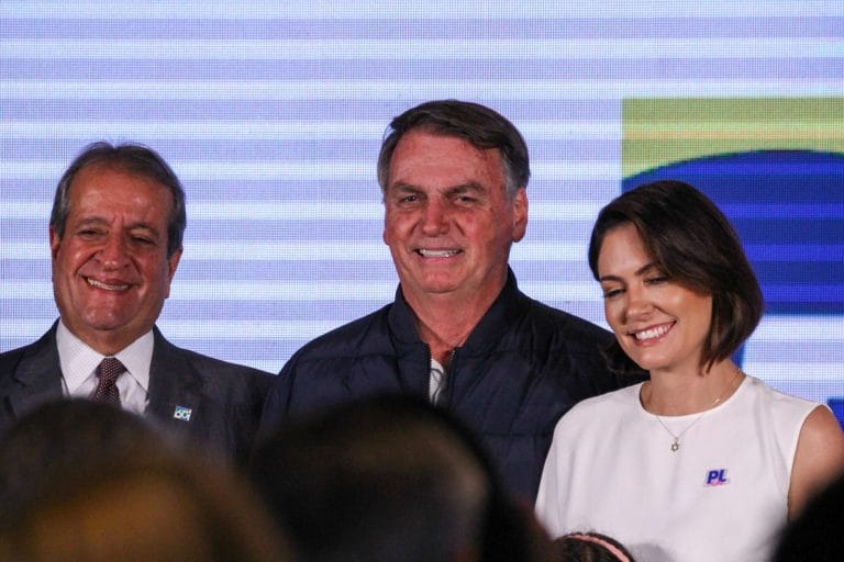 Sóstenes afirma que Bolsonaro vai promover aliança entre Michelle e Flávio