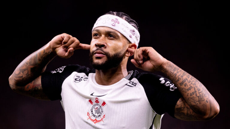 Semiautomático anula primeiro gol do Brasileirão em Bahia x Corinthians