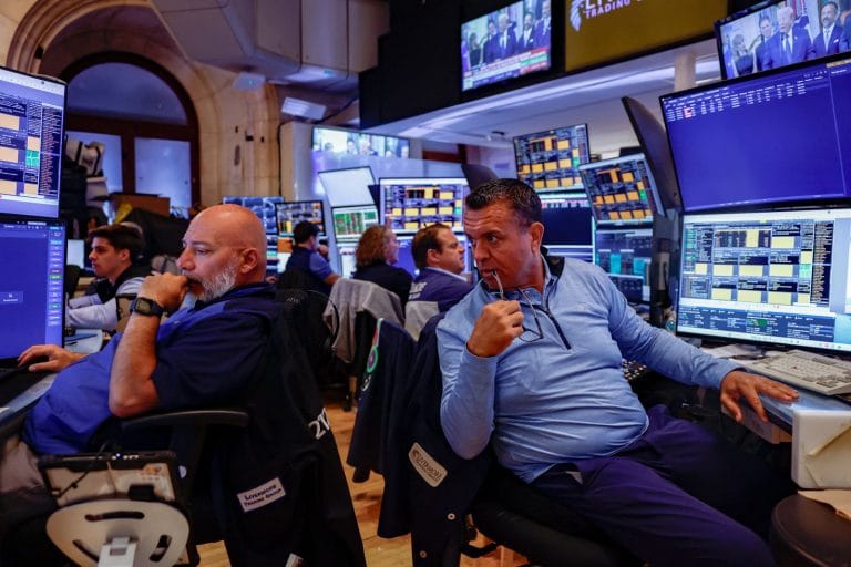 SpaceX entra no Nasdaq 100 após maior IPO da história