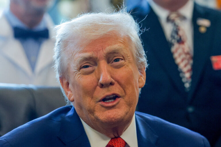 Trump ativa tribunal para deportar suspeitos de terrorismo