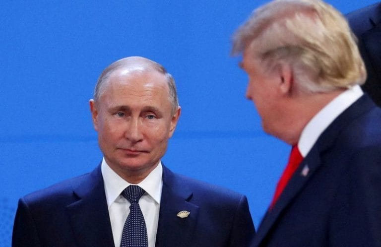 Trump oferece ajuda a Putin para resolver conflito na Ucrânia em ligação recente