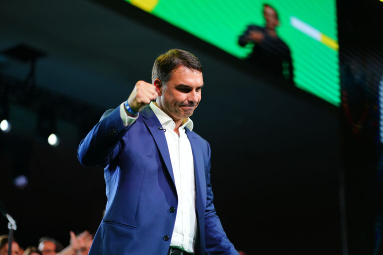 União Brasil e PP resistem a aliança com Flávio Bolsonaro e PL