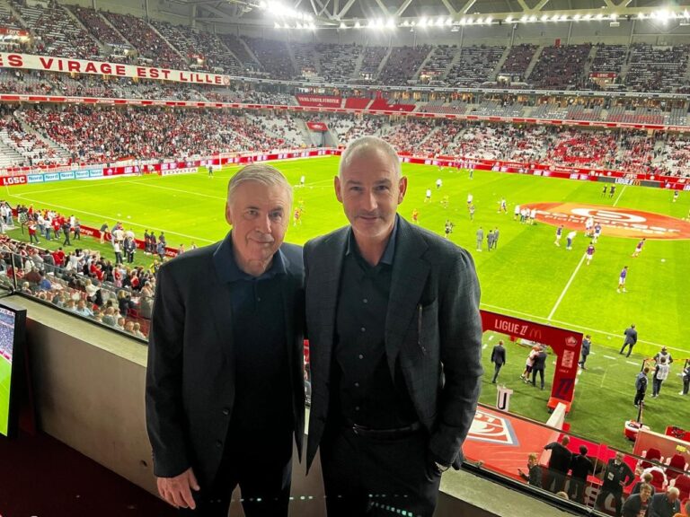 Ancelotti desembarca em Londres para avaliar brasileiros na Premier League