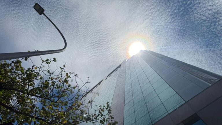 Calor fora de época: temperatura sobe até 5°C e atinge grandes cidades