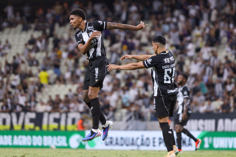 Ceará vira e vence Londrina; gols de cabeça tiram time do Z4