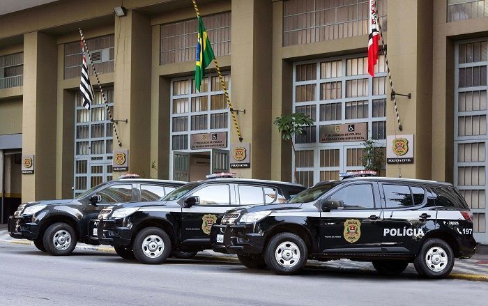 Mulher é morta a facadas pelo companheiro no bairro do Veloso, em Osasco