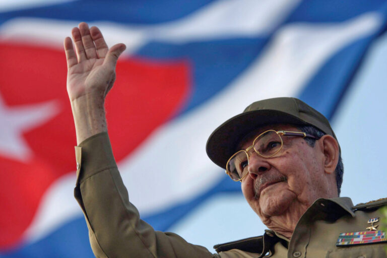 Cuba celebra 100 anos de Fidel Castro em clima de tensão com EUA