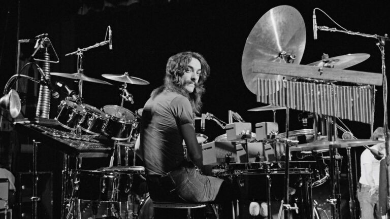 Documentário na CBC celebra Neil Peart com tributos de Lee e Lifeson