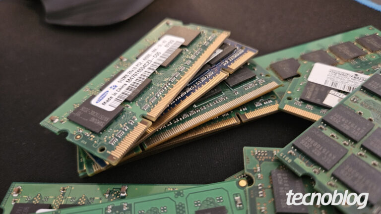 Fabricantes vendem capacidade de RAM para IA e provocam alta de preços