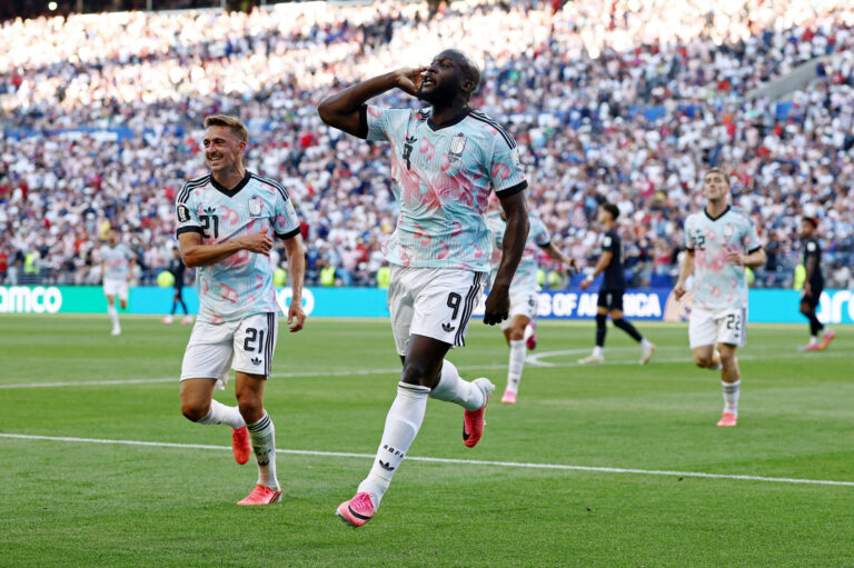 Fenerbahçe fecha com Romelu Lukaku por temporada 2026/27