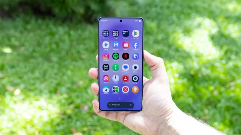 Galaxy S27: Samsung traz detector de golpes por IA a modelos antigos