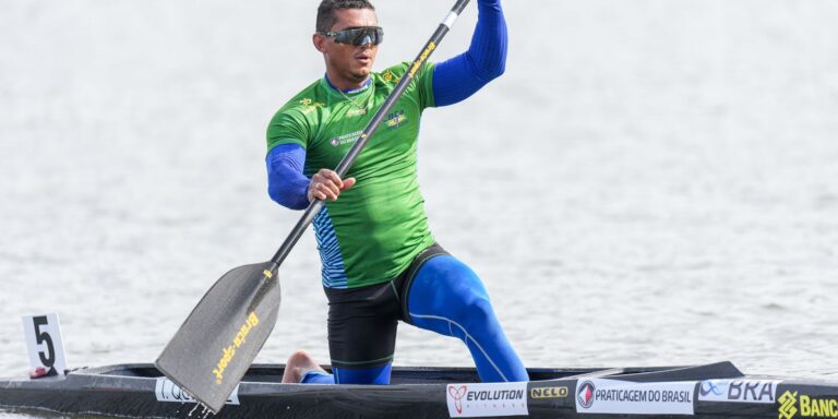 Isaquias conquista ouro no C1 500m e amplia domínio mundial