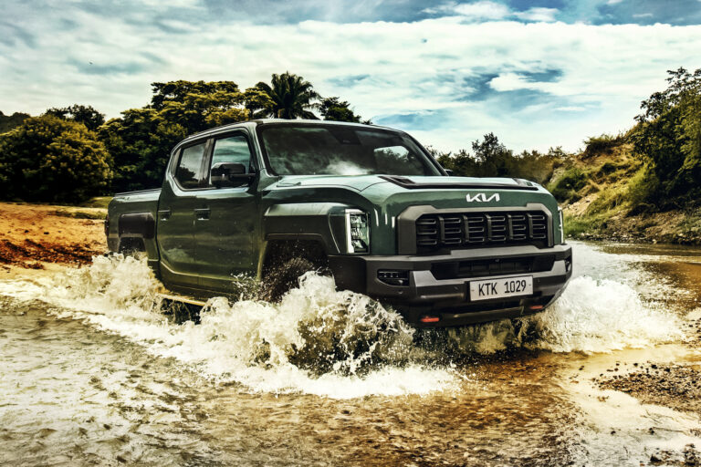 Kia lança Tasman: picape média diesel com visual agressivo