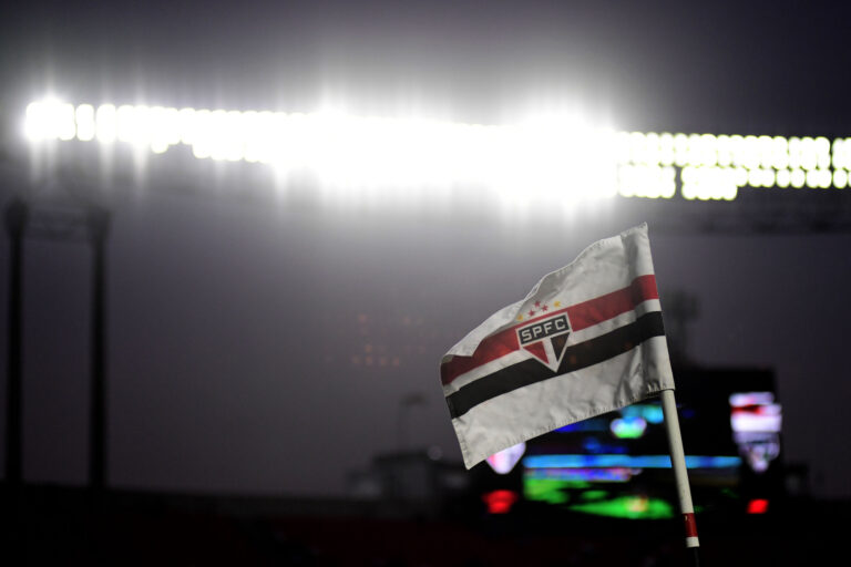 Morumbi lotado: São Paulo tenta reação contra o Coritiba