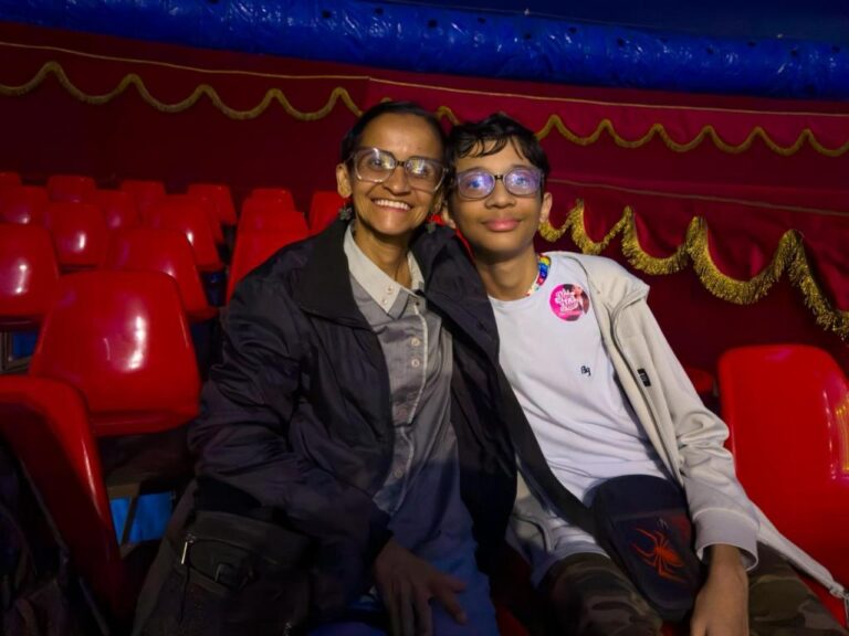Mulheres atendidas pela SerMulher têm noite de lazer no Circo Portugal