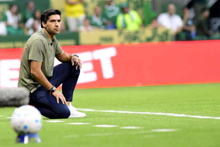 Palmeiras atende pedido de Abel e aplica 3 a 0 no Fortaleza