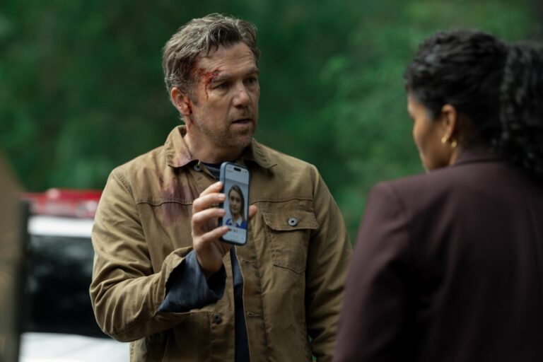 Patrick Brammall busca a filha em teaser da série ‘Desaparecida’