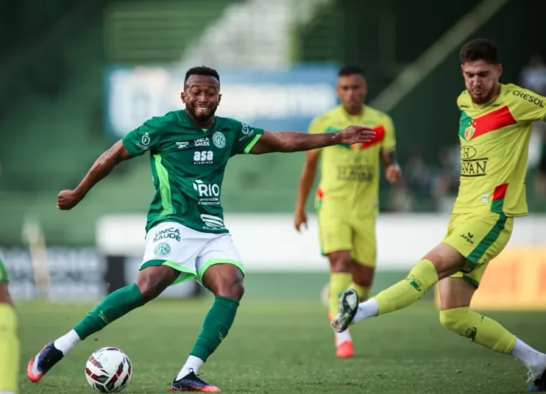 Santa Cruz confirma vaga na 2ª fase da Série C com empate em Anápolis
