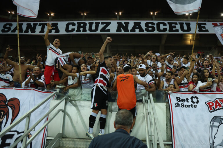 Santa Cruz supera Caxias e garante quarto lugar na Série C