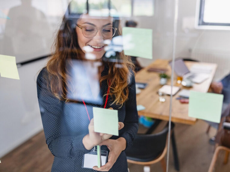Santander X abre vagas gratuitas para universitários empreendedores