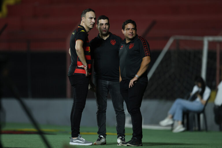 Sport destina R$ 26,5 mi da venda de Zé Lucas para pagar folha