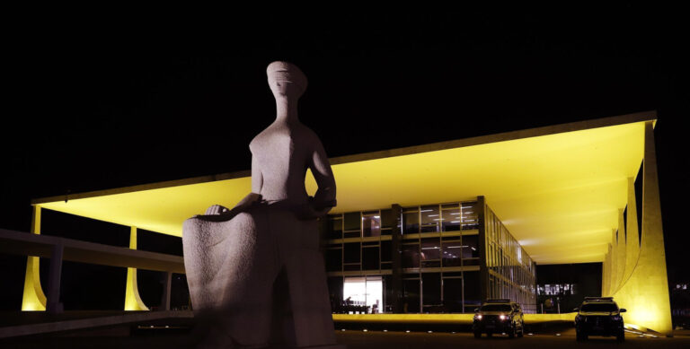 STF volta a julgar uberização, jogos de azar e mandato-tampão no RJ