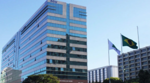 AGU afirma que decisão de Fachin restabelece ordem pública e administrativa